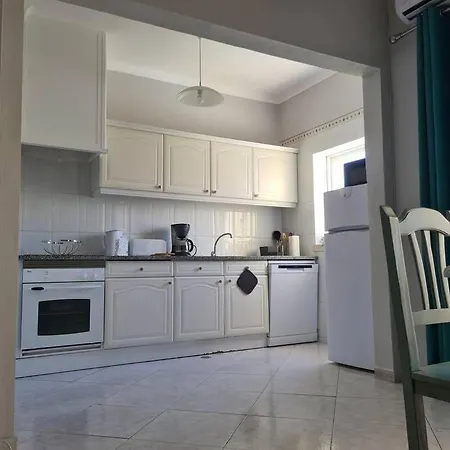 Cosy & Airy @ * Albufeira